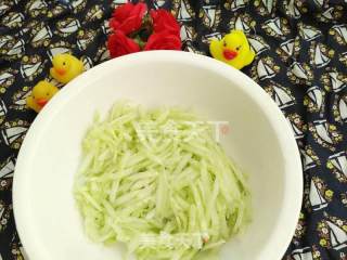 Appetizing Cold Dish, Healthy Weight Loss, Cold Jellyfish and Cucumber recipe