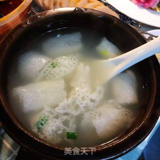 Bamboo Fungus and Scallop Soup recipe