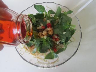 Nepeta Bean Sprouts Mixed with Dried Shreds recipe