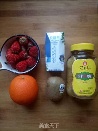 Strawberry Milkshake recipe