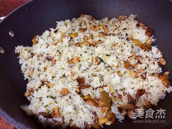 Chestnut Fried Rice recipe