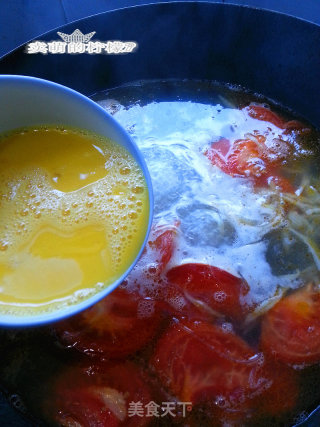 Tomato Whitebait Egg Soup recipe