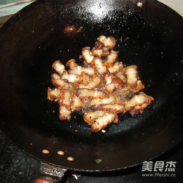 Stir-fried Bacon with Dried Radish recipe