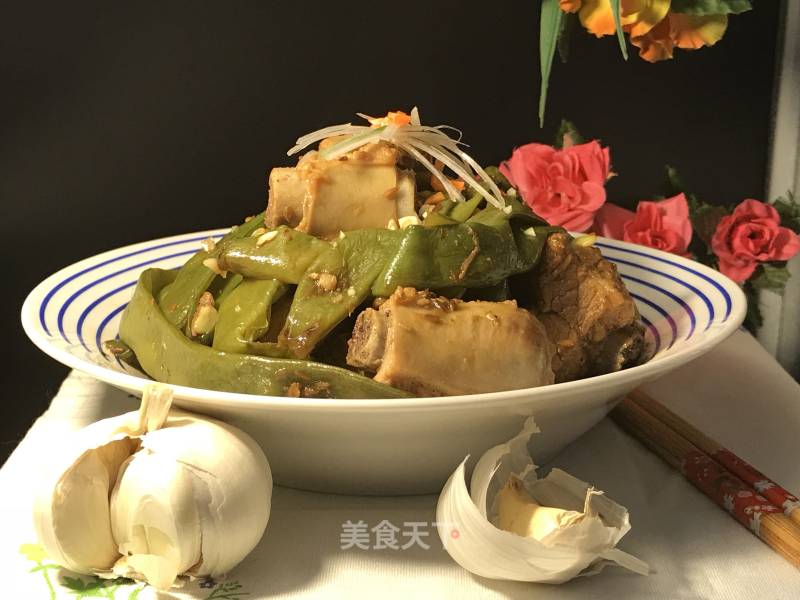 Braised Kidney Beans with Ribs recipe