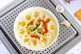 Steamed Egg with Clams recipe