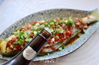 Steamed Cucumber Fish with Chopped Pepper recipe