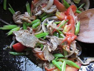 Fried Noodles with Beef recipe