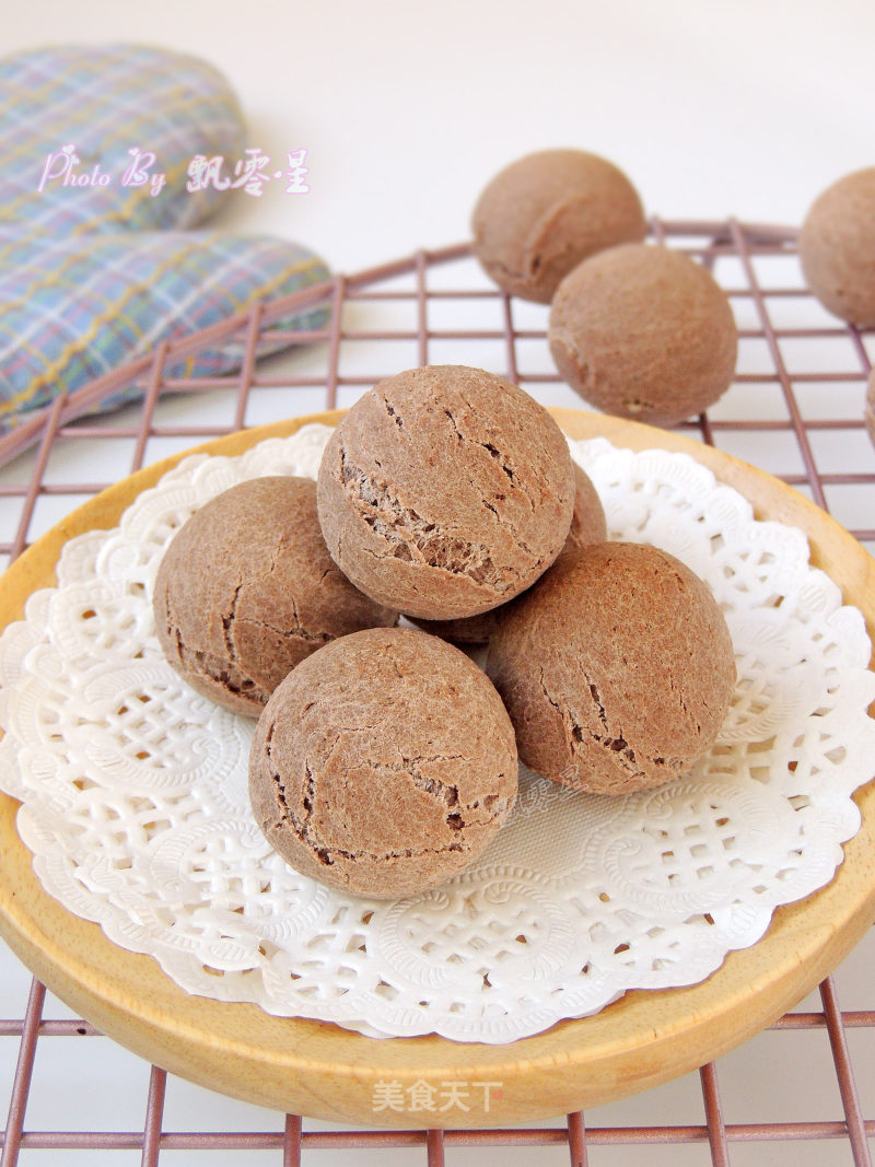 Cocoa Mochi Bread