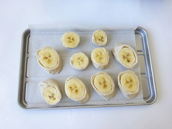 Crispy Banana Roll recipe