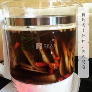 [siye Xiaoguan] Crispy Lotus Root with Pepper and Hemp recipe