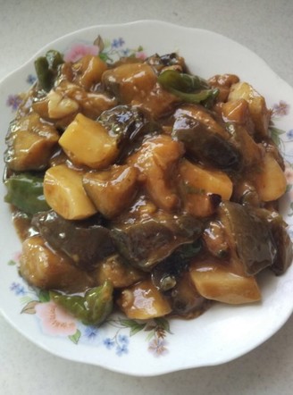 Roasted Eggplant with Potatoes and Green Peppers recipe