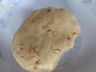 Momoyama Pine Nut Custard Mooncake recipe