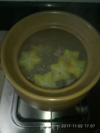 Lean Pork Carambola Soup recipe