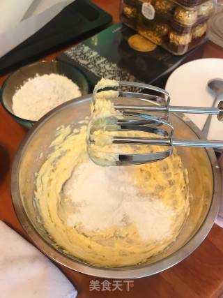 Garland Butter Cookies recipe