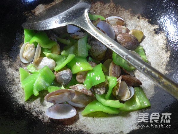 Fried Clams with Hot Pepper recipe