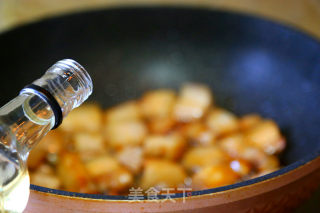 Braised Pork with Quail Eggs recipe