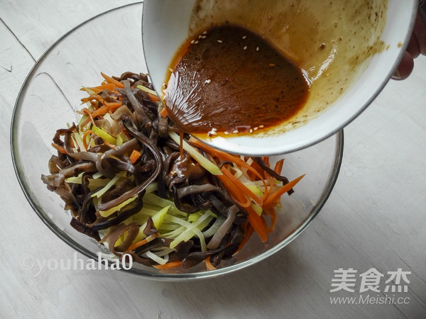 Three Silk Fungus with Cold Sand Tea recipe