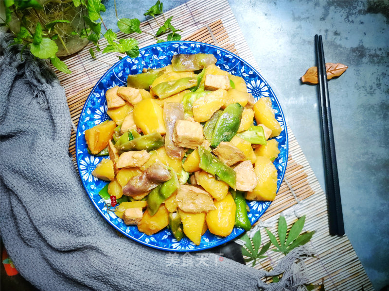 Potato Chicken Nuggets Stewed Beans recipe