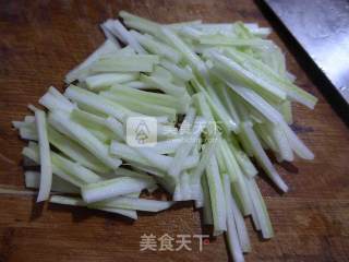 Cabbage Stem with Jellyfish recipe