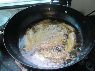 Fried Small River Fish recipe