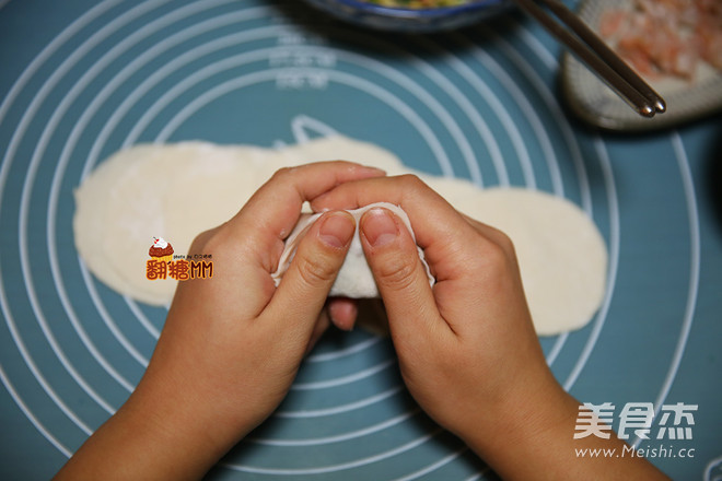 Fried Dumplings with Ice Flower recipe