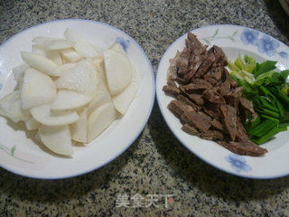 Stir-fried Radish with Pork Lungs recipe