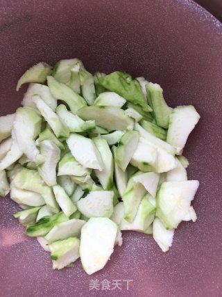 Loofah Pork Ribs Soup recipe