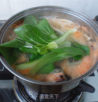 Shrimp, Mushroom and Vegetable Soup recipe