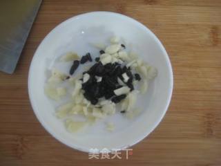 Steamed Taro with Chopped Pepper Ribs recipe