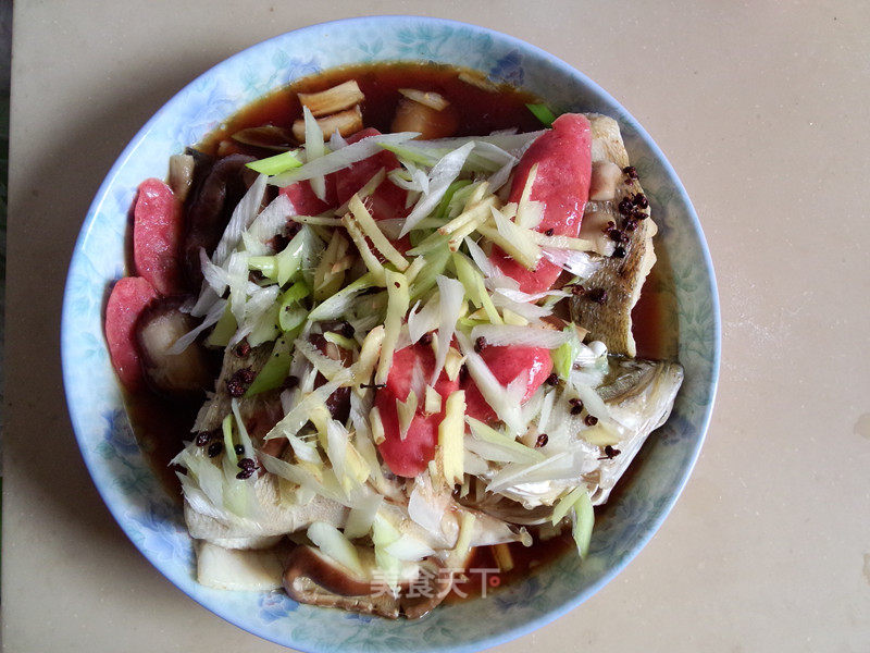 Steamed Sea Bass (with Meat Version) recipe