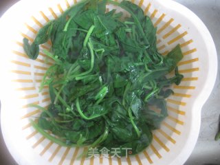 Old Vinegar Spinach and Peanuts recipe