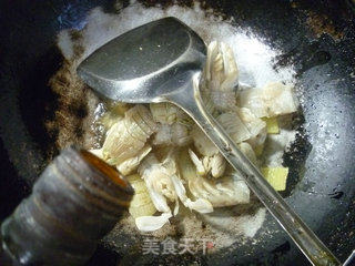 Fried Mantis Shrimp with Clams recipe