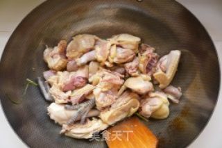 Black Fungus Stewed Chicken Soup recipe