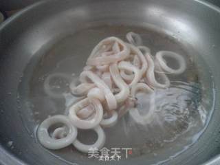 Fried Squid Rings with Green Pepper recipe