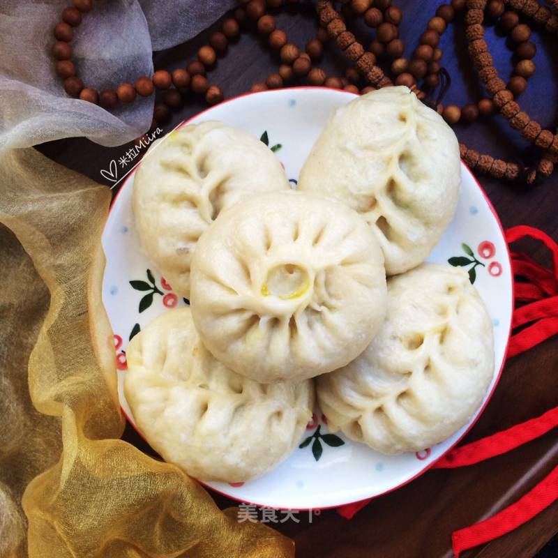 Green Pepper Luncheon Meat Buns recipe