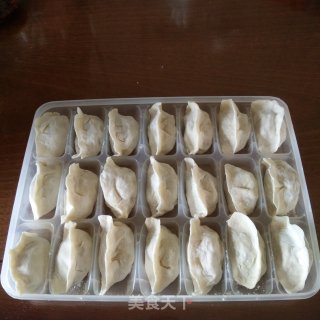 Dumplings Stuffed with Northeast Sauerkraut recipe