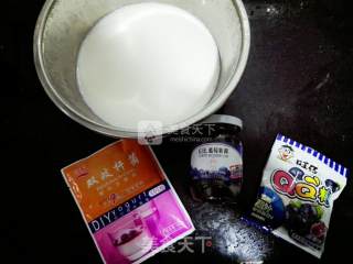 Blueberry Yogurt Mousse Snowy Mooncakes recipe