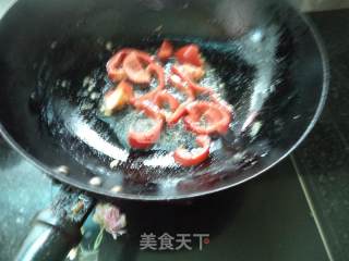 Scrambled Eggs with Big Pepper recipe
