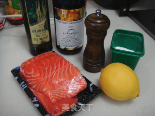 Fried Salmon with Lemon recipe