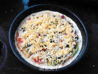 Black Pepper Beef Crisp Pizza recipe