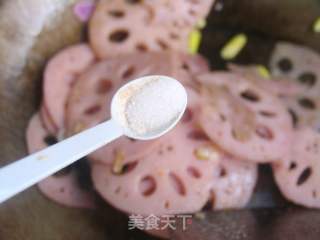 Stir-fried Rouge Lotus Root recipe