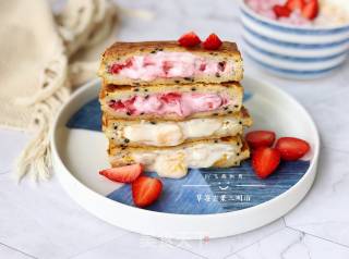 Strawberry Mango Sandwich recipe