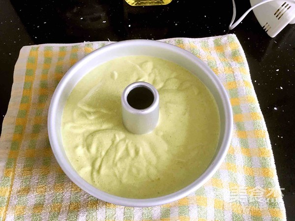 Spinach Chiffon Cake recipe