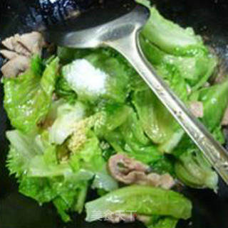 Stir-fried Lettuce with Lean Pork Slices recipe