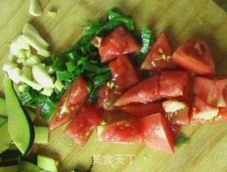 Stir-fried Squash with Tomatoes recipe