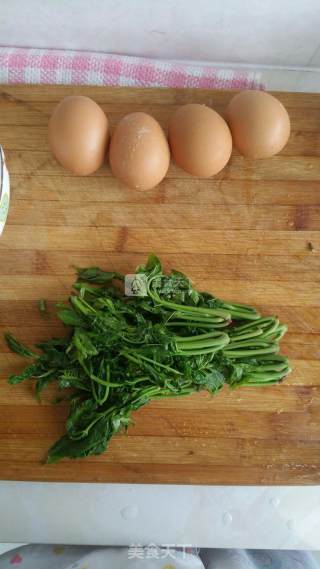 Scrambled Eggs with Toon Sprouts recipe