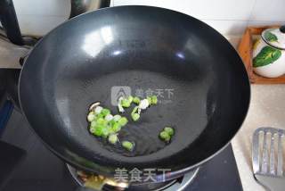 Sausage Fried Lettuce recipe