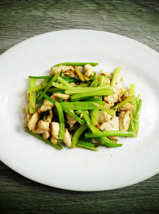 Stir-fried Chicken Breast with Celery-the Practice of Weight Loss Period recipe