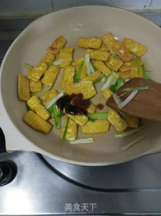 Stir-fried Tofu with Cabbage recipe