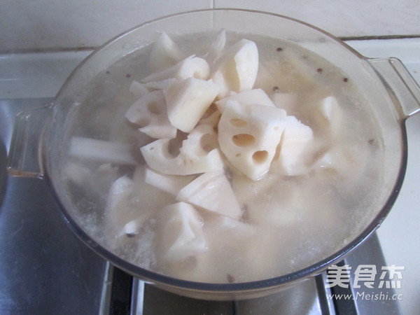 Calla Lily Lotus Root Soup recipe